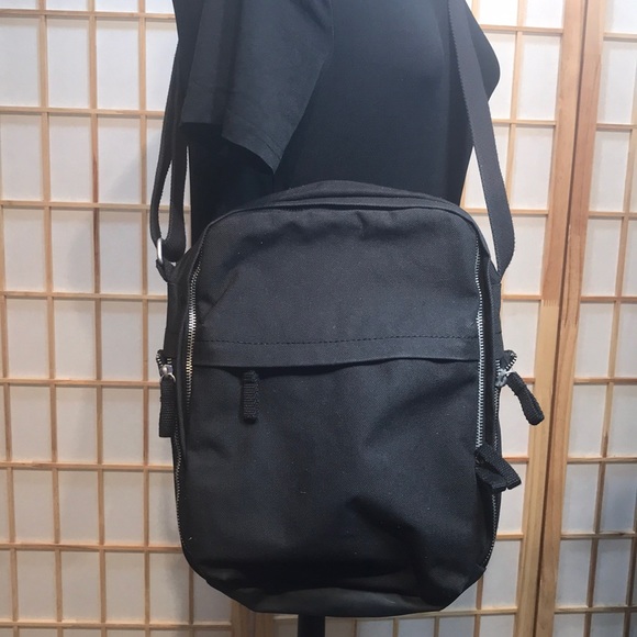 Best Cheap Suitcases Australia 5 Best Ikea Travel Bags Under 35 Escape Com Au